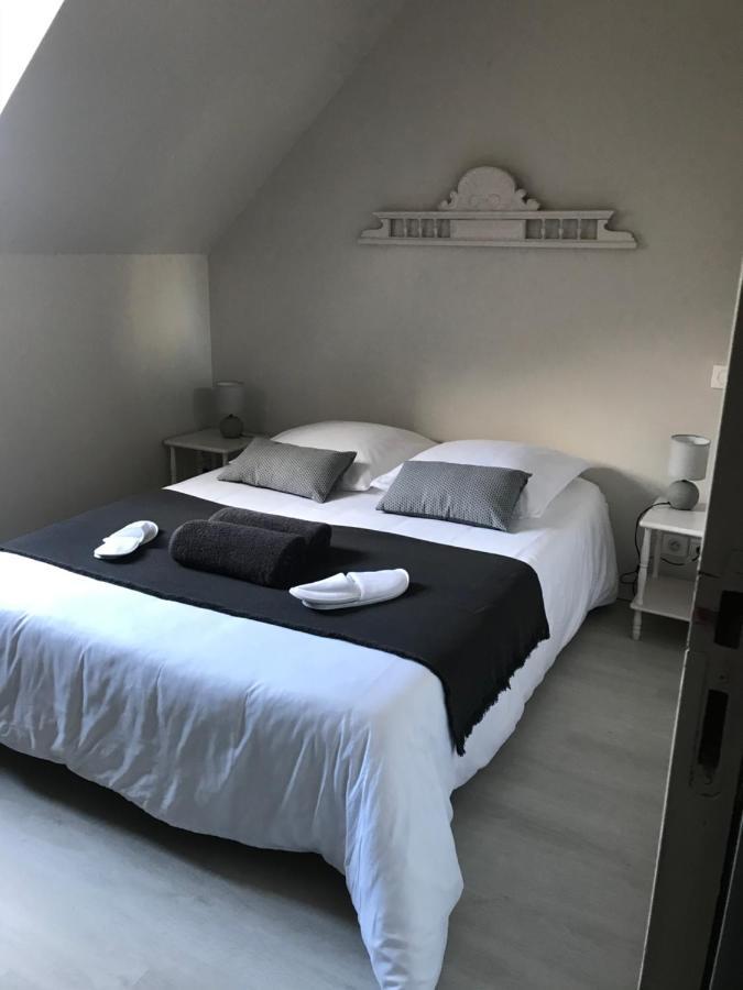 Auberge De La Fontaine Aux Loups Saint-Sulpice-le-Dunois Экстерьер фото